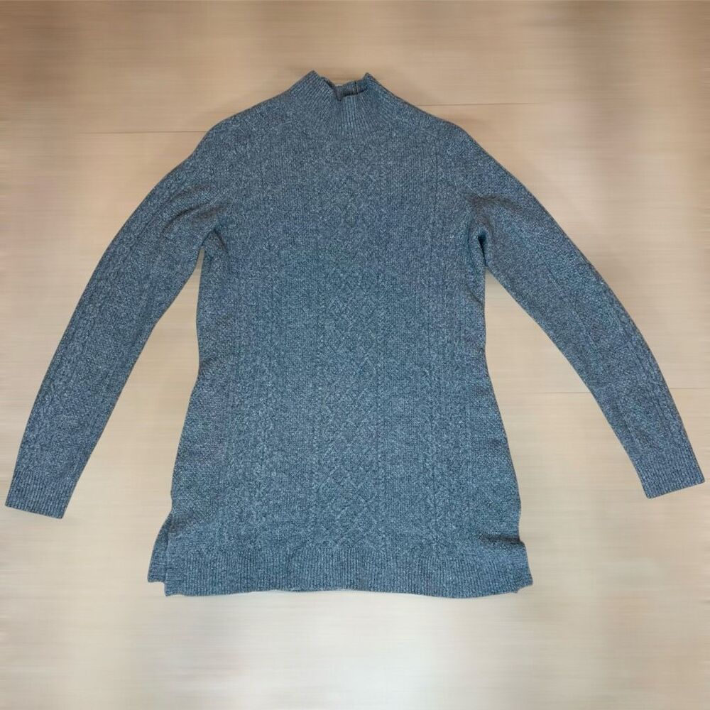 Adrienne Vittadini, Long Sleeve Turtle Neck Fuzzy Gray Sweater, Women’s Medium